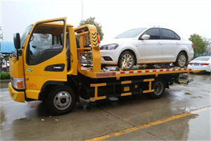 勐腊附近拖车救援24小时服务热线